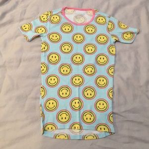 The Children’s Place Smiley Face Pajama Top